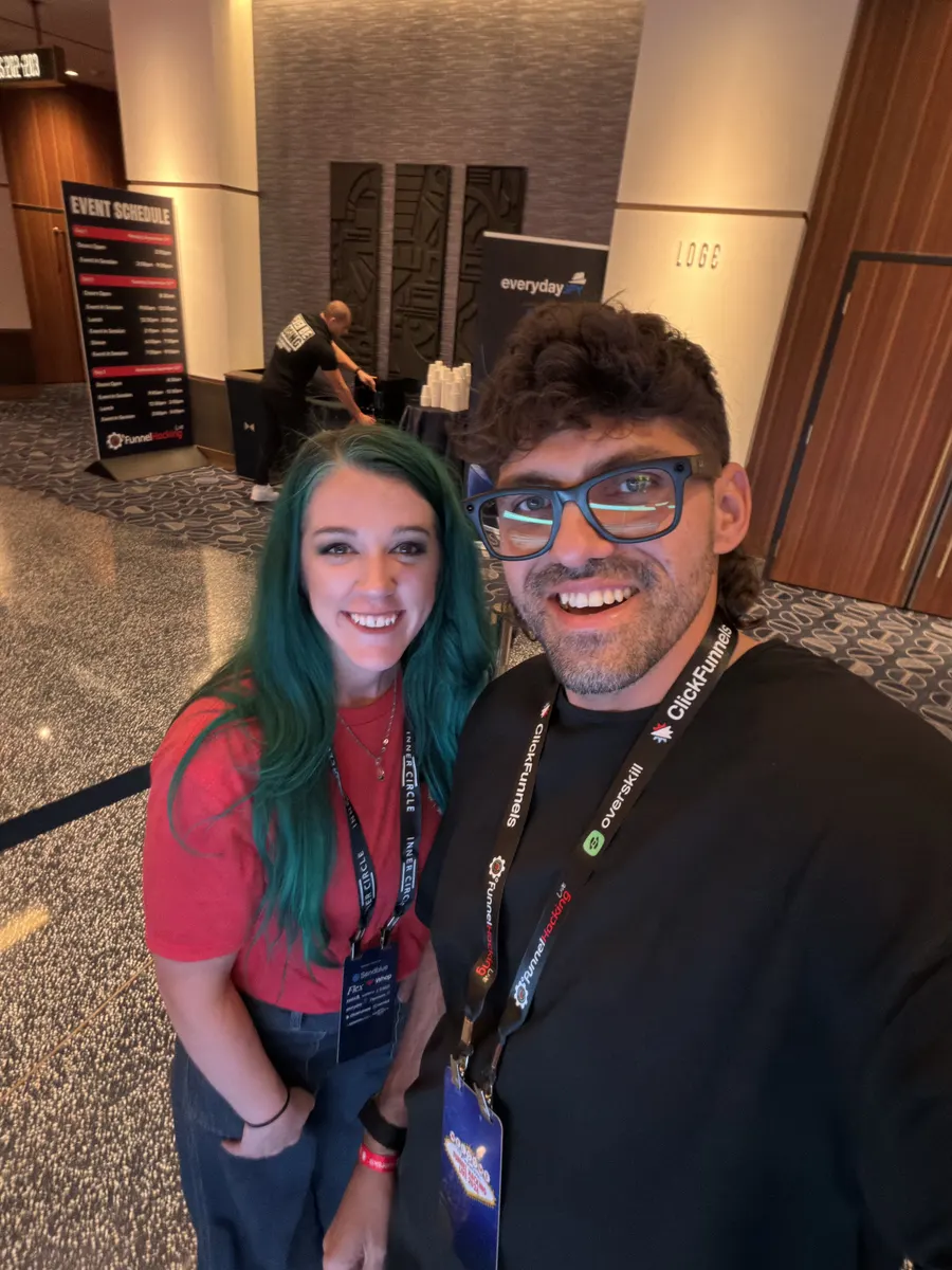 Reef with a guest at Funnel Hacking LIVE
