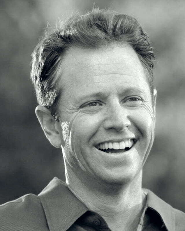 Gary Sanchez, Founder at WHY Institute